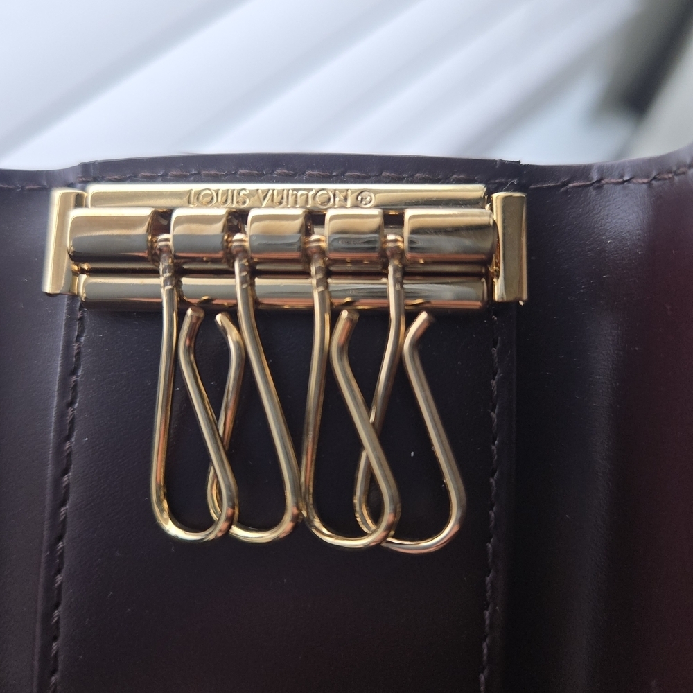 Louis Vuitton Burgundy Brown Leather Key Holder-LIKE NEW - Picture 10 of 16
